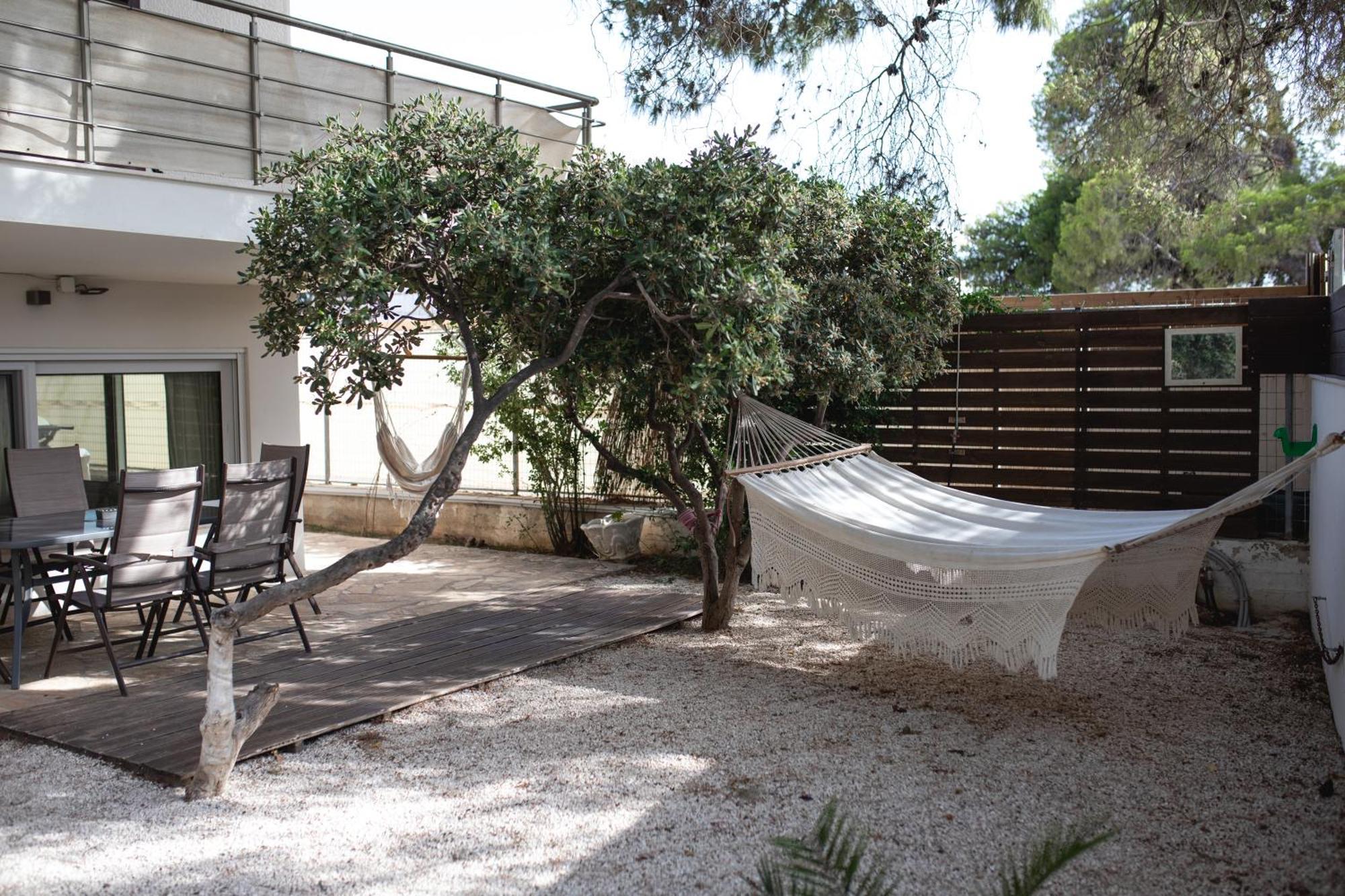 Rafia Loft Loutraki, Garden & Pool Table - Beach Buitenkant foto